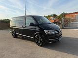 Volkswagen T6 Multivan Highline - gebrauchte VW T6 Multivan aus dem Jahr 2015