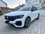 Volkswagen Touareg 3.0 R line/BlackStyle/MatrixLED/Pano/STH - Volkswagen Touareg: Black
