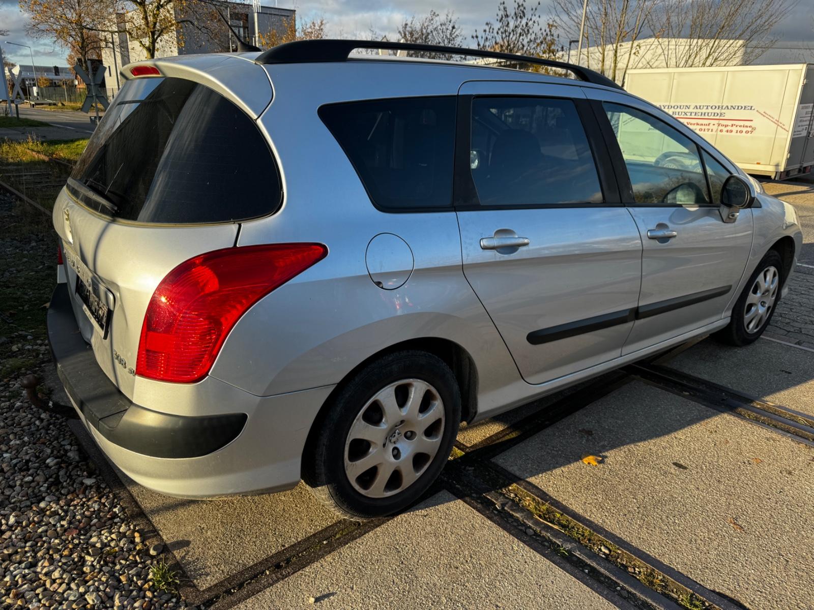 Peugeot 308 2009 — двигун 1.598 cm³, 120 HP (88kW)