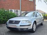 Volkswagen Passat 1.9 TDI Variant *ZAHNRIEMEN NEU*KLIMAAUT. - gebrauchte VW Passat Variant aus dem Jahr 2004