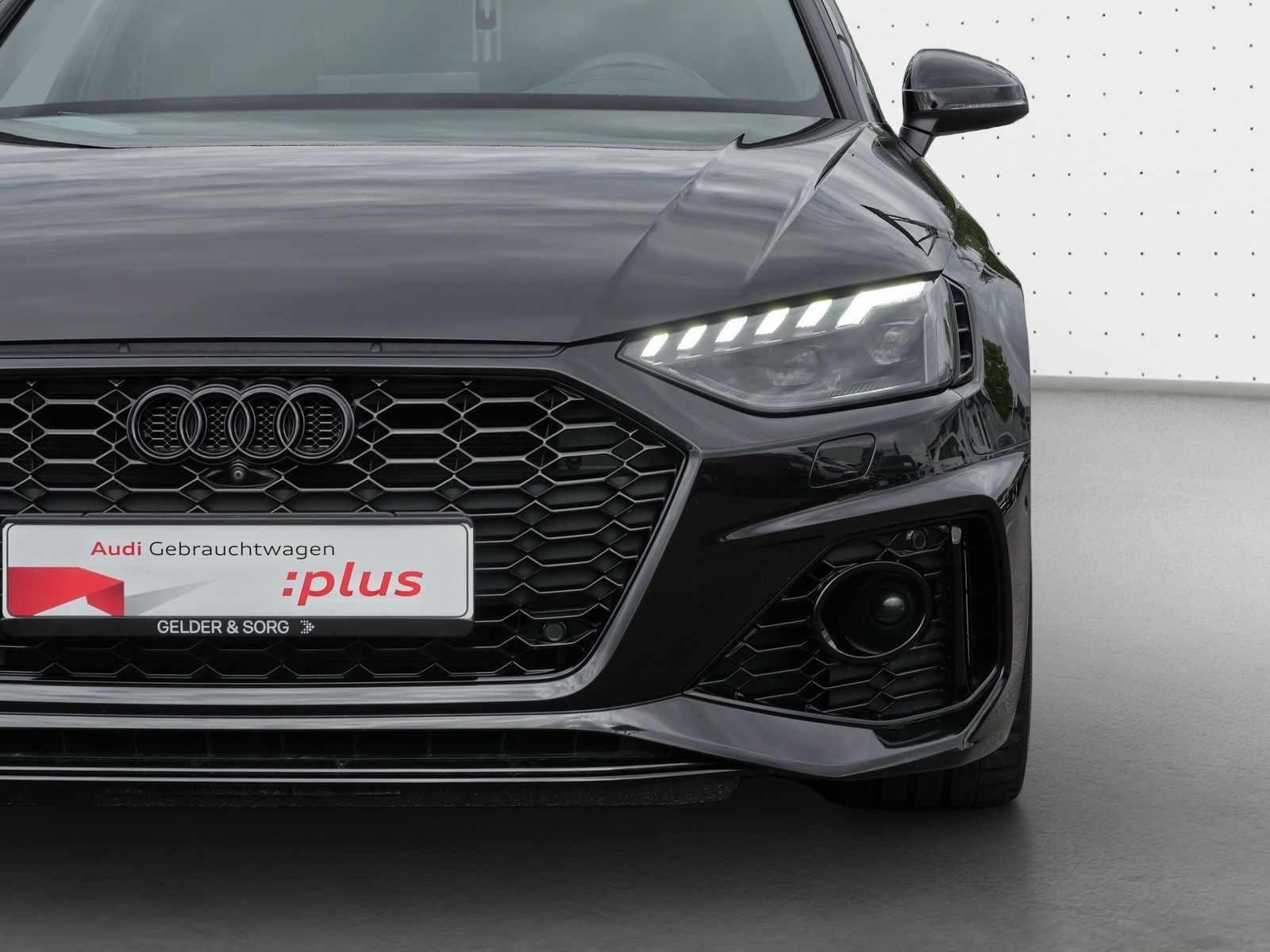Audi RS4 - Bild 12