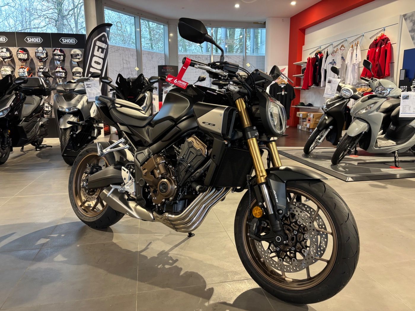Fahrzeugabbildung Honda CB 650 R E-Clutch 6 Jahre Garantie