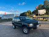 Jeep Grand Cherokee ZJ 5.2 V6 Tüv Februar 2026 - Jeep aus 1996