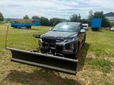 Mitsubishi L200 Doppelkabine 4WD Schneeräumer und Salzstreu - Mitsubishi 4
