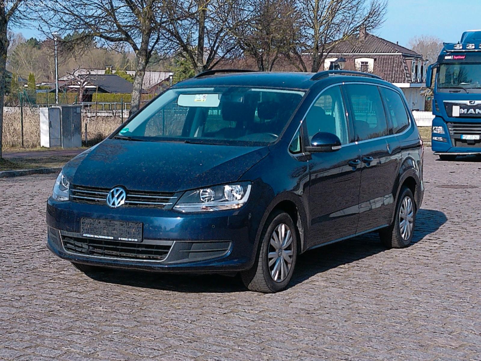 Volkswagen Sharan Comfortline BMT NAVI PDC 7 SITZER AUTOMAT