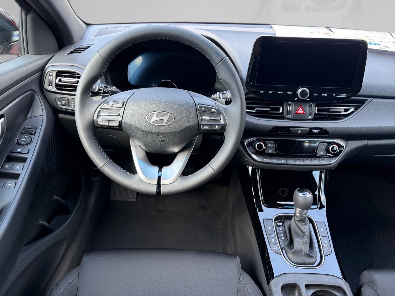 Fahrzeugabbildung Hyundai i30 TREND 2xKlima ACC AUT DynLicht Kam. KeyLess