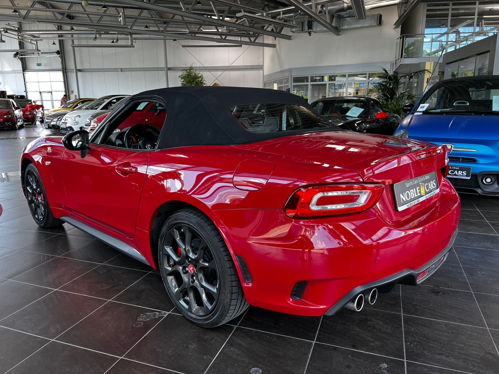 Fahrzeugabbildung Abarth 124 Spider Turismo KLIMA LED LEDER NAVI