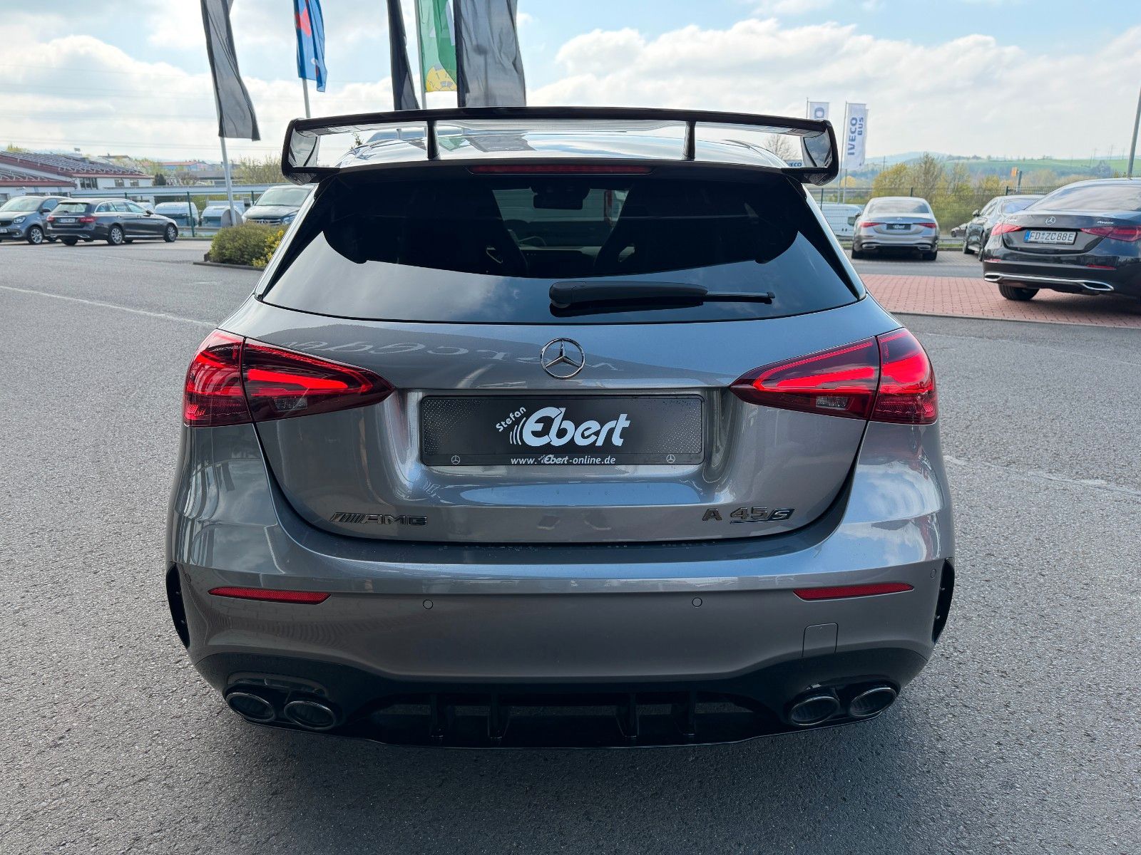 Fahrzeugabbildung Mercedes-Benz A 45 S AMG 4M AERO+PERFSITZE+BURM+PANO+360°+MBEA