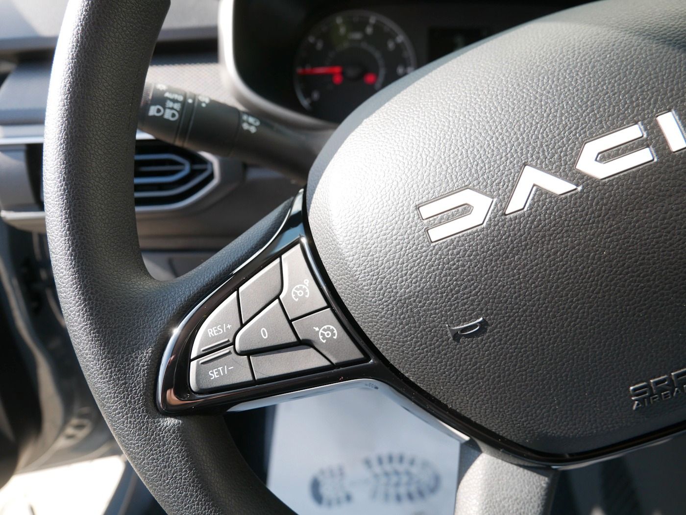 Fahrzeugabbildung Dacia Sandero III 1.0 Essential TZmit0-KM! PDC Klima