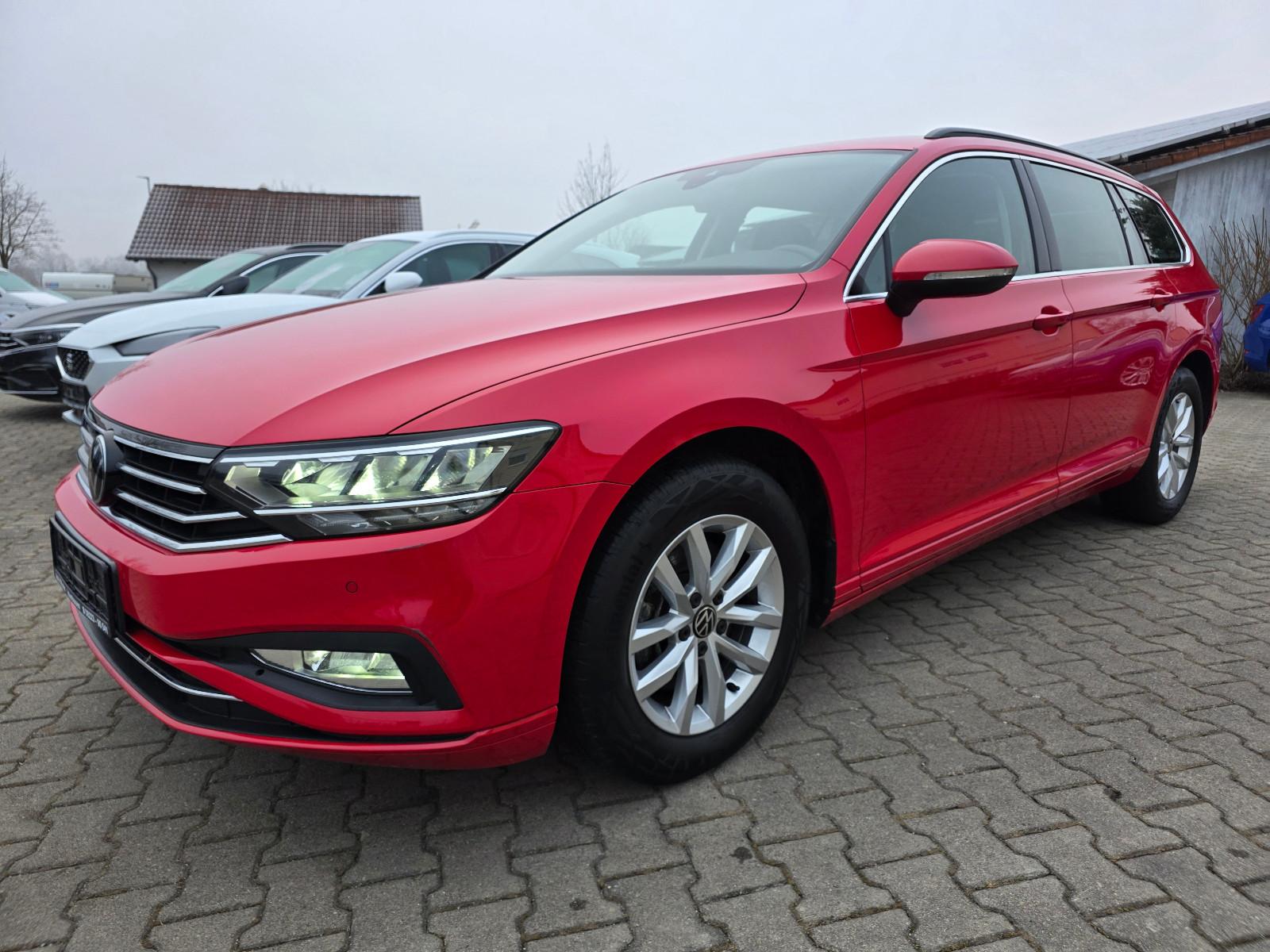Volkswagen Passat Var Business 2.0TDI AHK LED Cam TravelAss