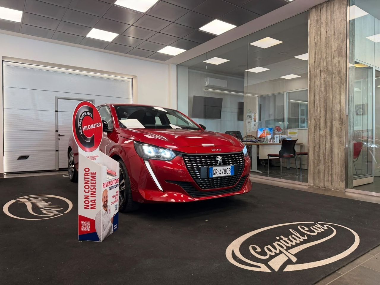 Peugeot 208 PureTech 75 Stop&Start 5 porte Activ imagem 3