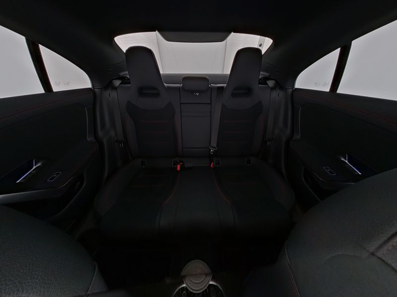 Fahrzeugabbildung Mercedes-Benz CLA 200 AMG*AHK*Pano*Distro*Totwi*360*HUD*Night*