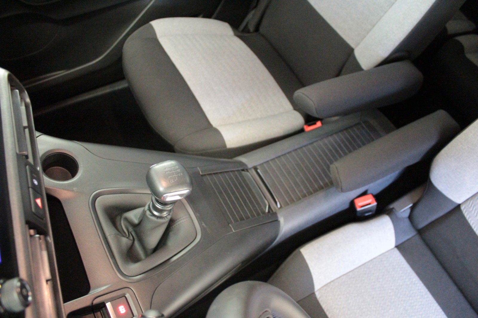 Fahrzeugabbildung Citroën Berlingo Kombi , 1.2 PureTech 110 2  Schiebtüren