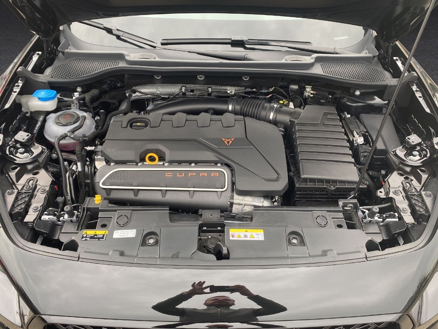 Fahrzeugabbildung CUPRA Formentor VZ5 4Drive 2.5 TSI* *ABT *BAT *1 von 4