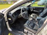 Volvo V70 2.3 5T Benziner, silber, Kombi - Volvo V70: 3.2