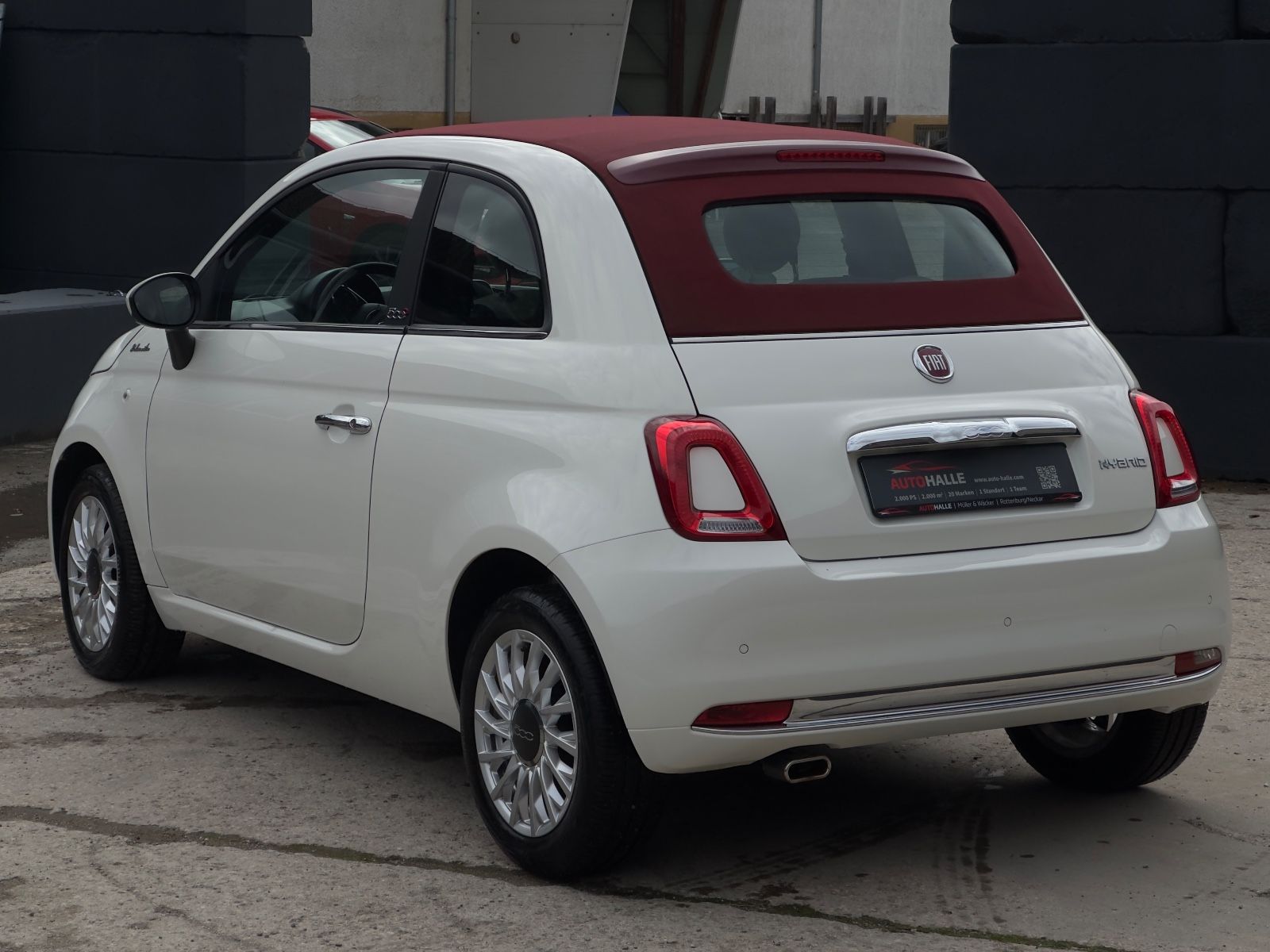Fahrzeugabbildung Fiat 500C 1.0 GSE DolceVita Temp CarPlay/Android PDC