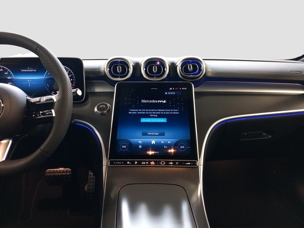 Fahrzeugabbildung Mercedes-Benz C 300 de T-Modell mit EQ Hybrid Technologie AHK