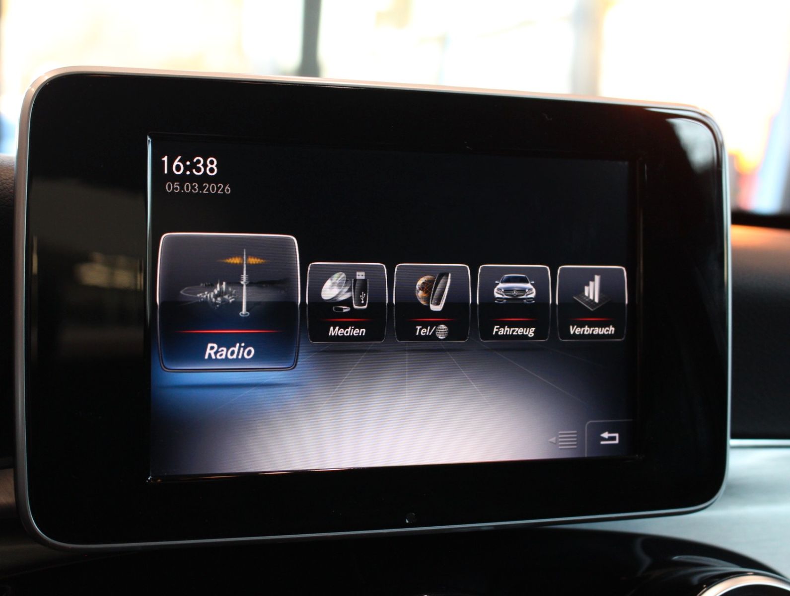 Fahrzeugabbildung Mercedes-Benz C 200 AVANTGARDE*2.Hand