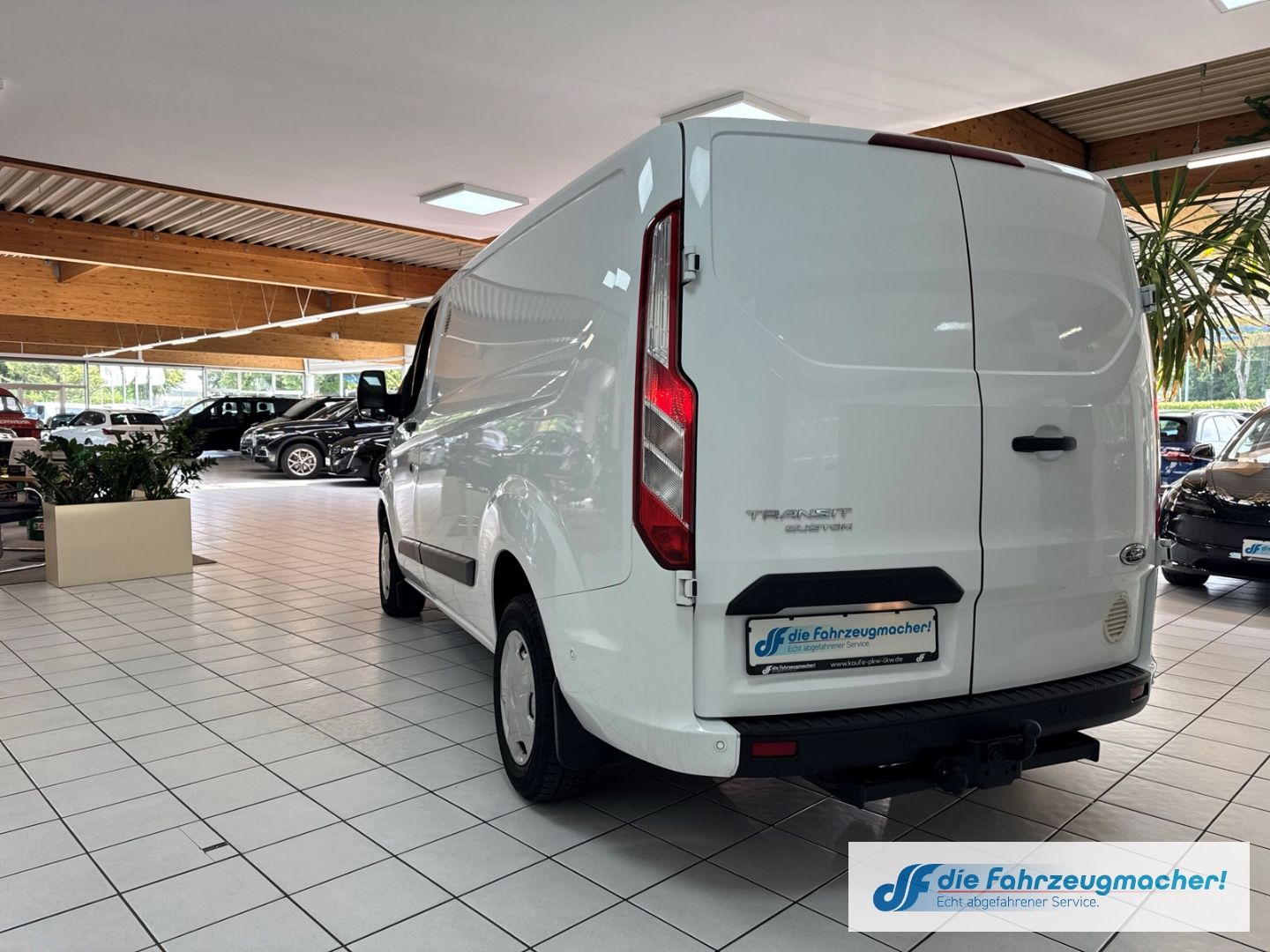 Fahrzeugabbildung Ford Transit Custom Kasten 280 L1 Trend 2.0 TDCi Klim