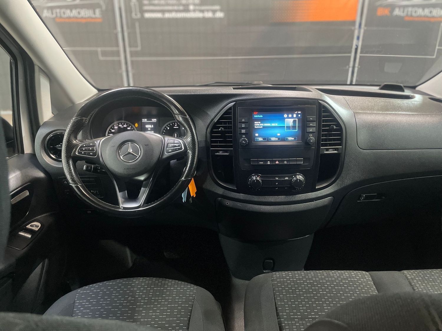 Fahrzeugabbildung Mercedes-Benz Vito 119 CDI 4x4 lang#Kamera#Navi#Klima#Shz