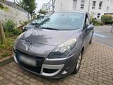 Renault Scénic III 1.4 TCe Autogas - Renault Megane: Van