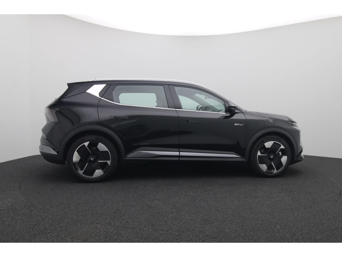 Fahrzeugabbildung Mitsubishi Eclipse Cross Diamant Plus 11 KW ACC LED SHZ