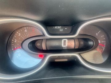 Renault Trafic - 8