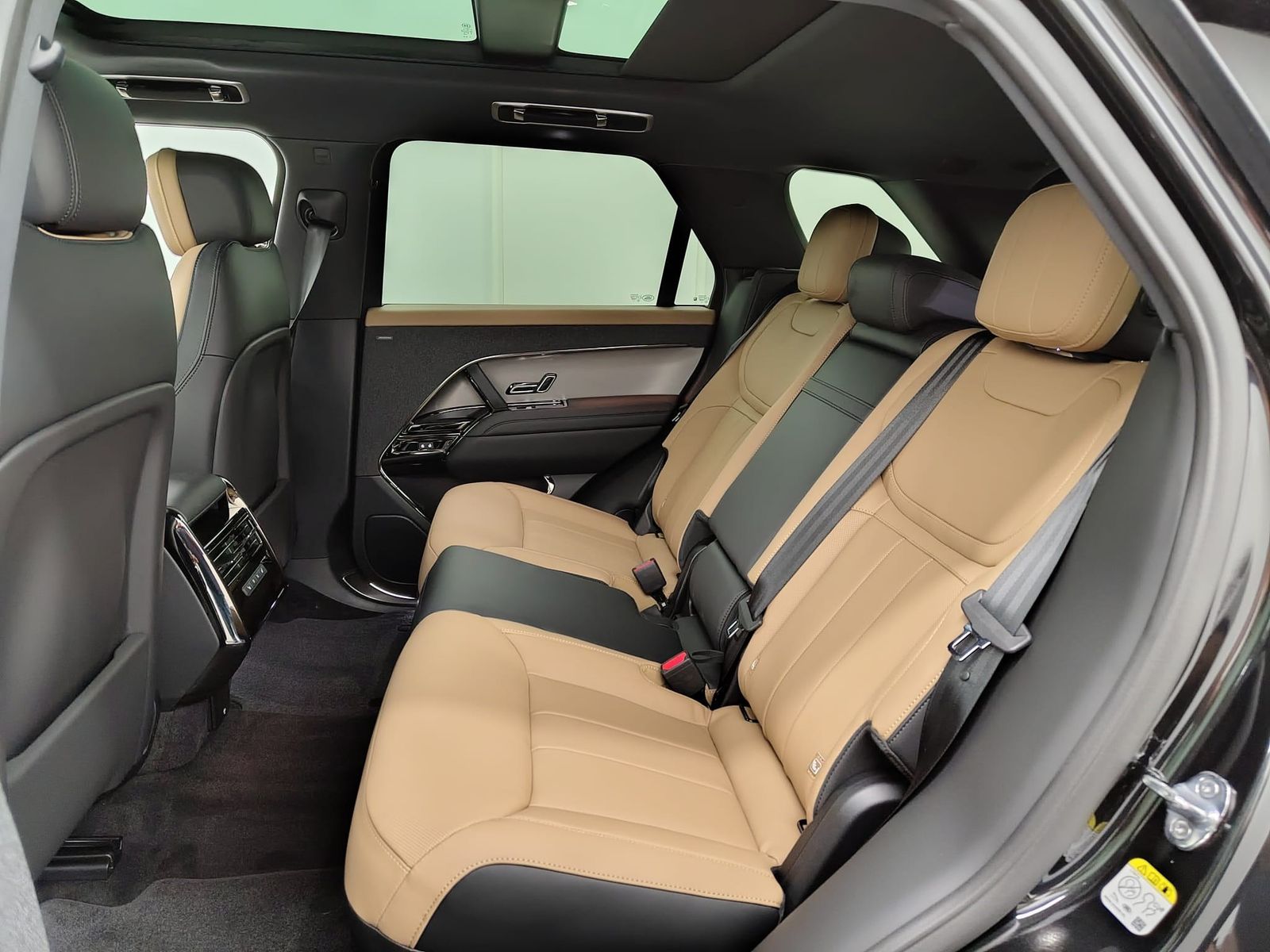 LAND ROVER Range Rover Sport  D250 Dynamic SE Black Pano – Bild 10