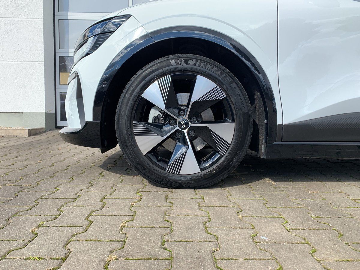 Renault Megane E-TECH - Bild 13