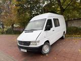 Mercedes-Benz Mercedes Sprinter 208D - Mercedes-Benz Sprinter: 208d