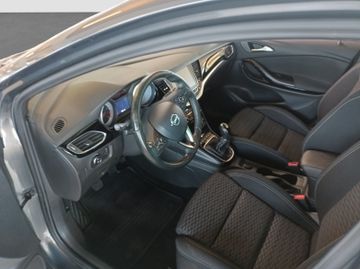 Fotografie des Opel Astra ST Dynamic Navi NSW Kamera SHZ