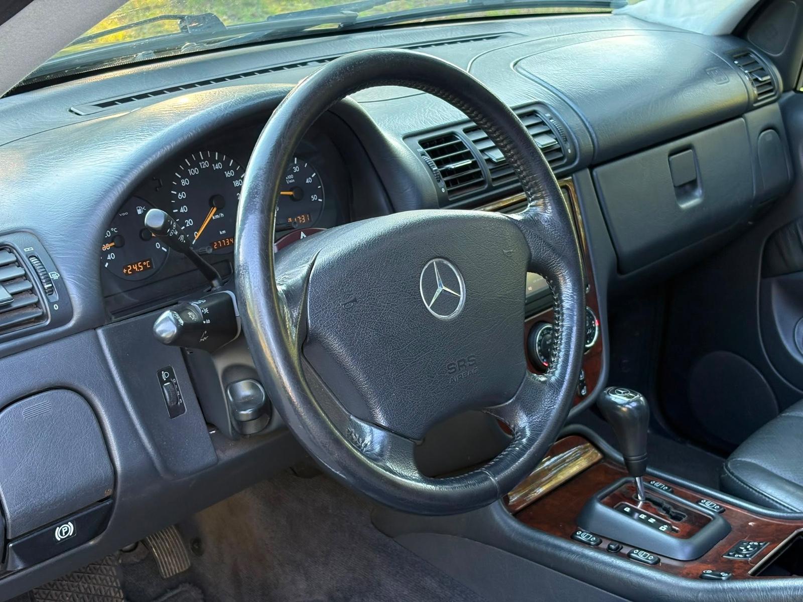 Mercedes-Benz ML 270 CDI 4x4 Automatik S-Dach Xenon AHK