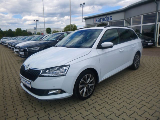 Fahrzeugabbildung Skoda Fabia Combi 1,0 TSI >NAV/LED/SHZ/PDC<