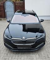 Skoda Superb 2.0 TDI SCR 140kW DSG 4x4 STYLE COMBI... - Skoda Superb Gebrauchtwagen in München