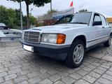 Mercedes-Benz 190 E*Automatik*H-Kennzeichen*160 tkm*TÜV 02/27* - Mercedes-Benz 190 mit Benzin-Antrieb: Automatik