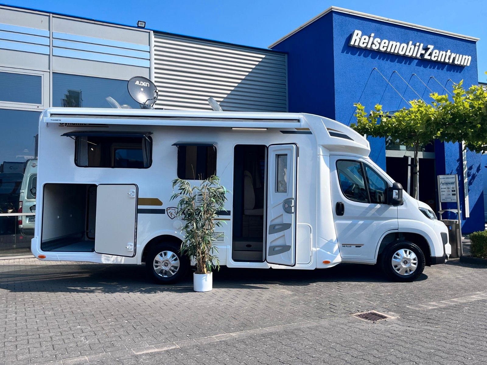 Fahrzeugabbildung XGO Dynamic 98 P Modell 2026 ALL-IN