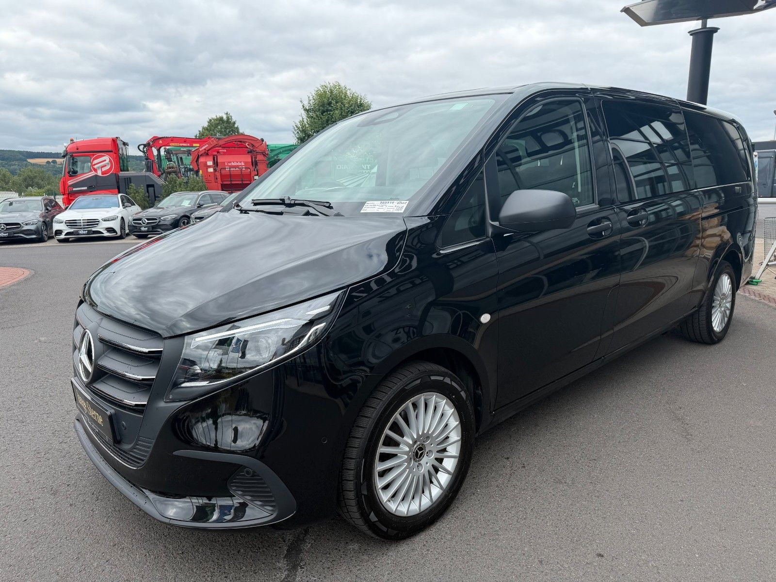 Fahrzeugabbildung Mercedes-Benz Vito 119 CDI 4x4 Extral AHK 2,5to Stdheiz LED