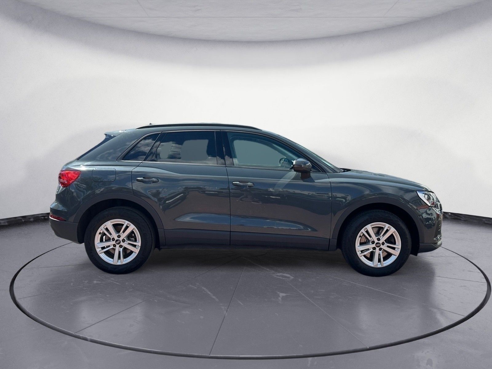 Audi Q3 45 TFSIe LED/ACC/Navi/Kamera/Assist/uvm. foto 6