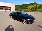 BMW 325i Coupé -e92 - BMW 325 aus 2006: 325i