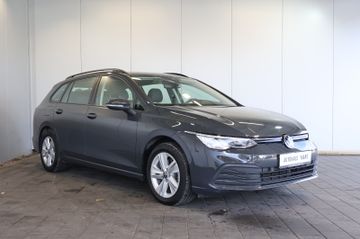 Volkswagen Golf VIII 2.0 TDI Life AID+LED+CARPLAY+AMBIENT