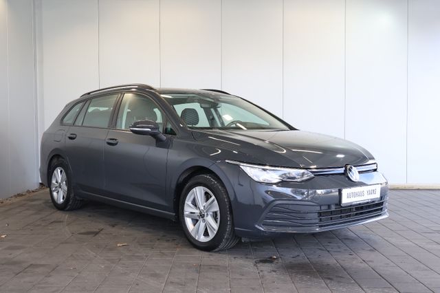 Volkswagen Golf VIII 2.0 TDI Life AID+LED+CARPLAY+AMBIENT