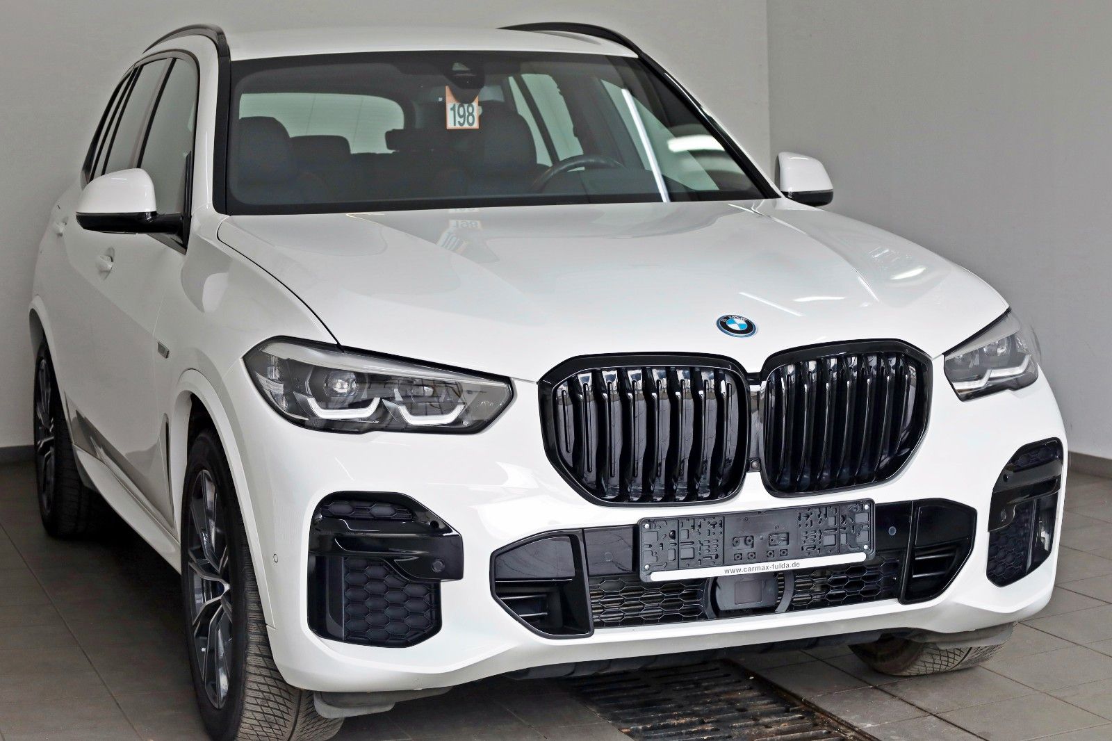 Fahrzeugabbildung BMW X5 xDrive 45 e M Sport,Navi,LED,360°Kamera,HUD