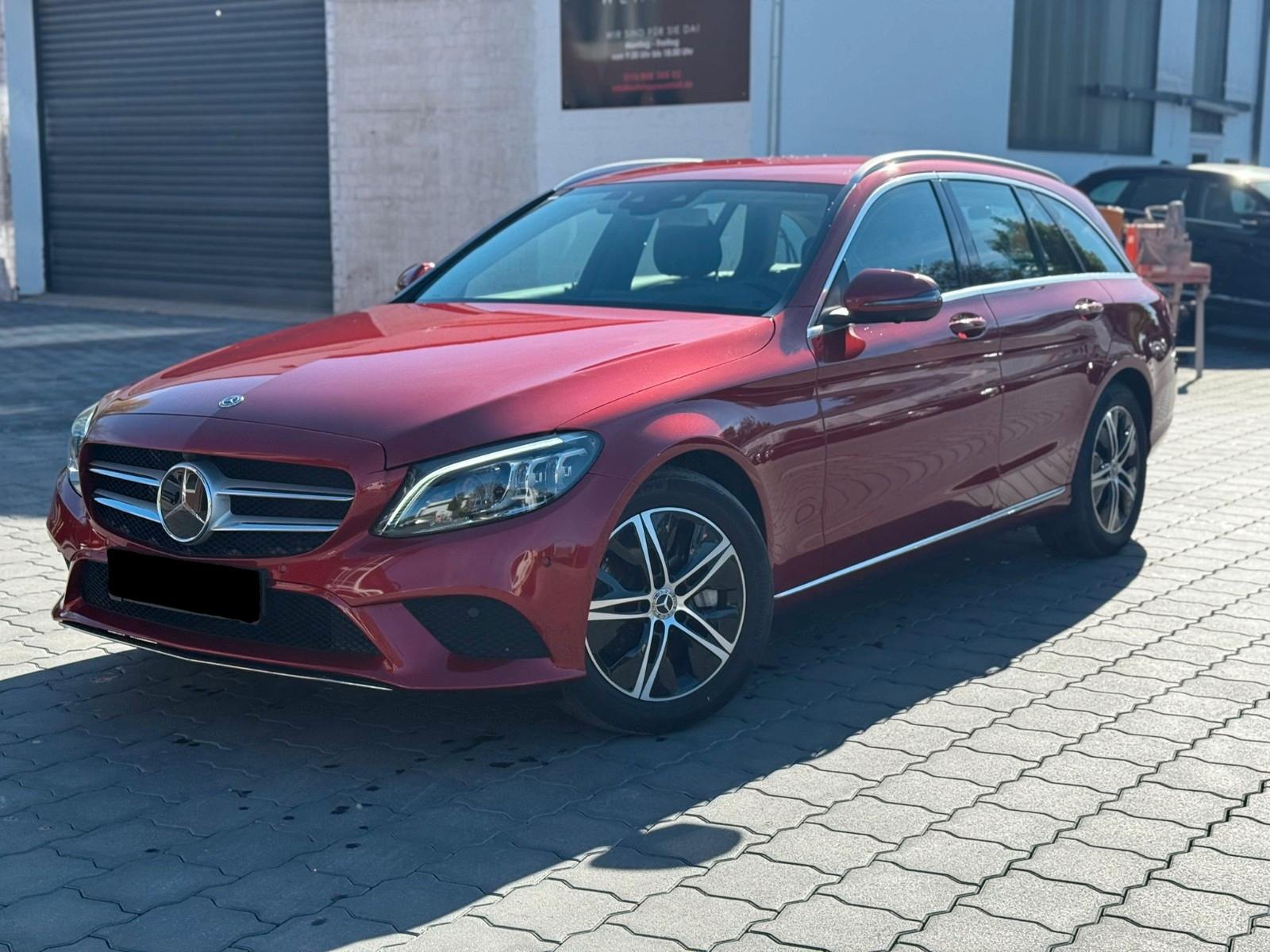 Mercedes-Benz C 300T ACC DCC 360°CAM 2HD AHK LED SPUR TOT HUD
