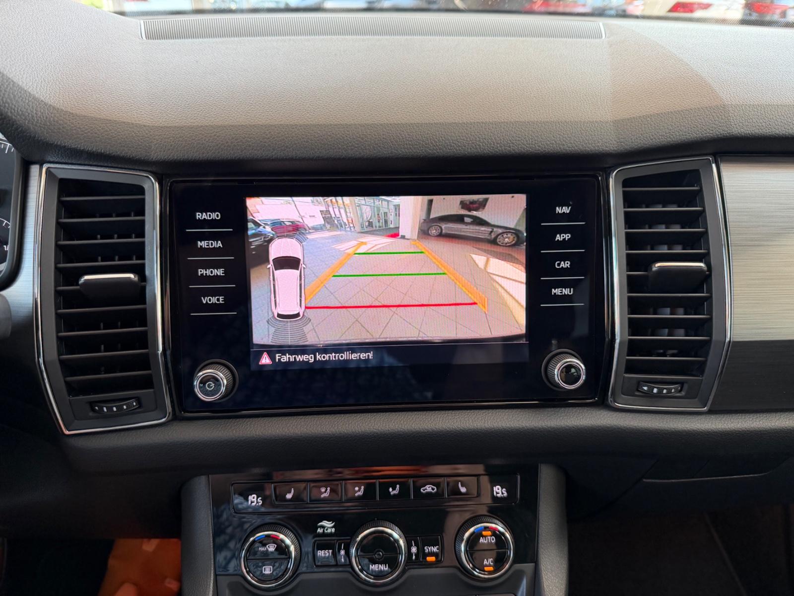 Skoda Kodiaq Ambition 2.0TDI DSG 7-Sitzer LED KAMERA