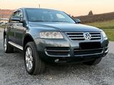 Volkswagen VW TOUAREG 2.5 GEPFLEGT TÜV 05/27 - Volkswagen Touareg: 2.5