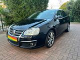 Volkswagen Jetta V Sportline DSG - Volkswagen Jetta: Sport