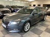Skoda Superb Combi Style 2,0 TDI DSG,Navi,AHK,ACC - Skoda Superb aus 2016 mit Diesel-Antrieb: Kombi, 2.0