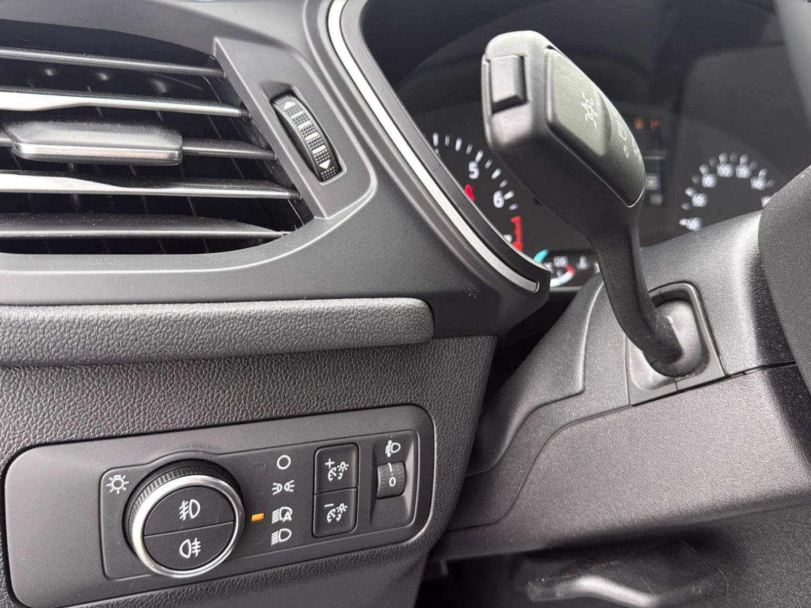 Fahrzeugabbildung Ford Kuga Cool & Connect