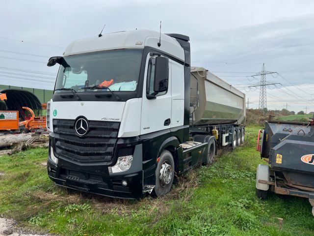 Mercedes-Benz Actros 1845