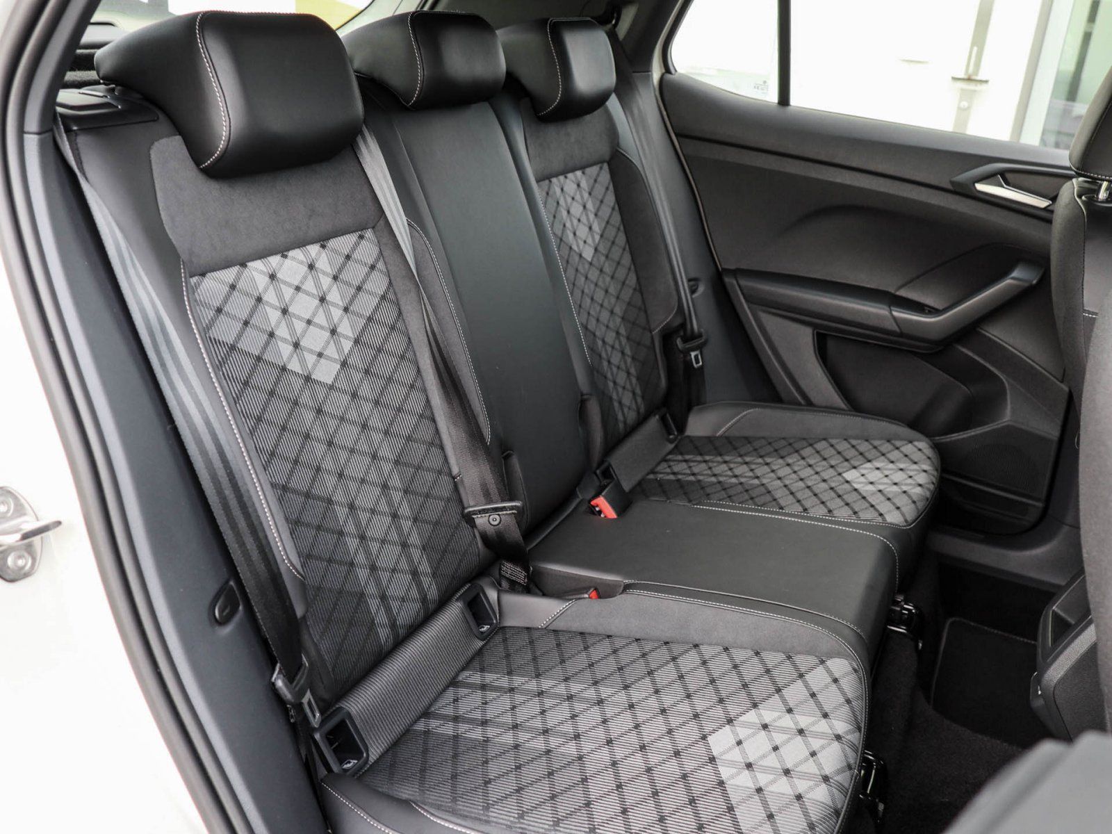 Volkswagen T-Cross - Bild 4